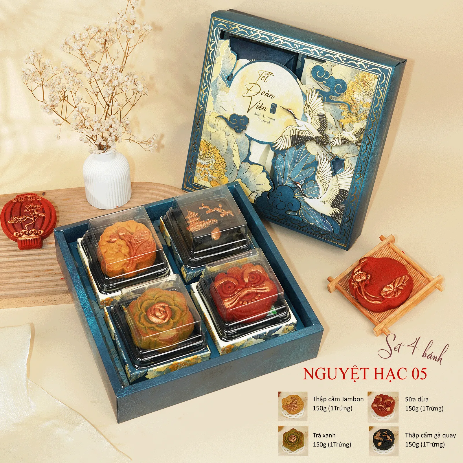 [Bánh Handmade - HSD 20 Ngày] Hộp Quà Trung Thu Hoa Nổi Hiện Đại, Ít Ngọt, Nguyệt Hạc 4B Cao Cấp DL0081